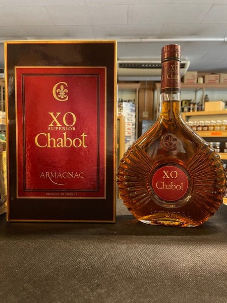 TAILLEVANT XO BAS ARMAGNAC 700ml 木箱付き アルマニャック XO 40% 700ml TAILLEVANT XO BAS ARMAGNAC 700ml