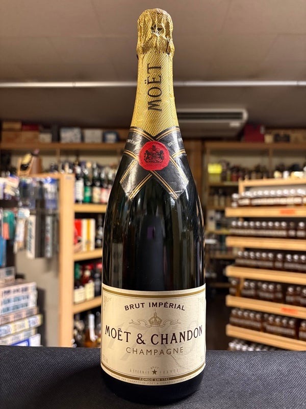moet&chandon champagne　ロゼ　リキュール4本セット 箱付】モエ・エ・シャンドン ロゼ・アンペリアル / モエ・エ
