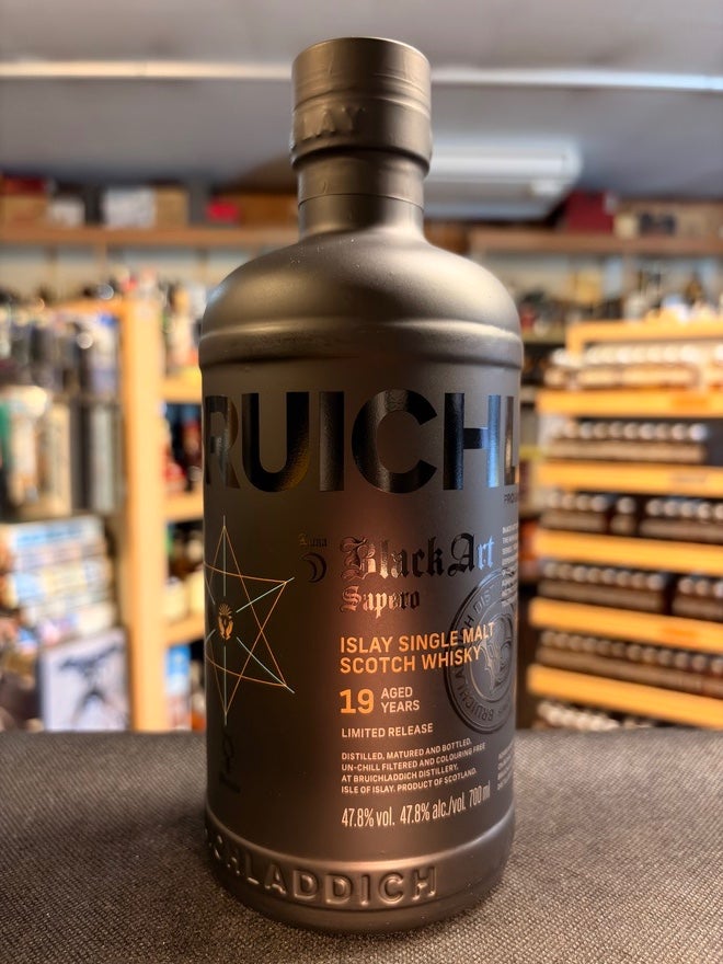 700ml 43% ラガヴーリン 16年 KJ3570 | 京屋酒店 オンラインストア