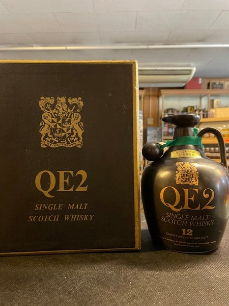 760ml(1382g) 49% クイーンエリザベス2 12年 QE2 '70s 艶消し陶器 ギフトBOX スプリングバンク KJ3890 |  京屋酒店 オンラインストア